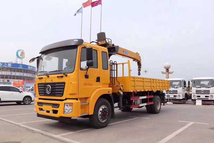 東風(fēng)錦程隨車吊（8噸）